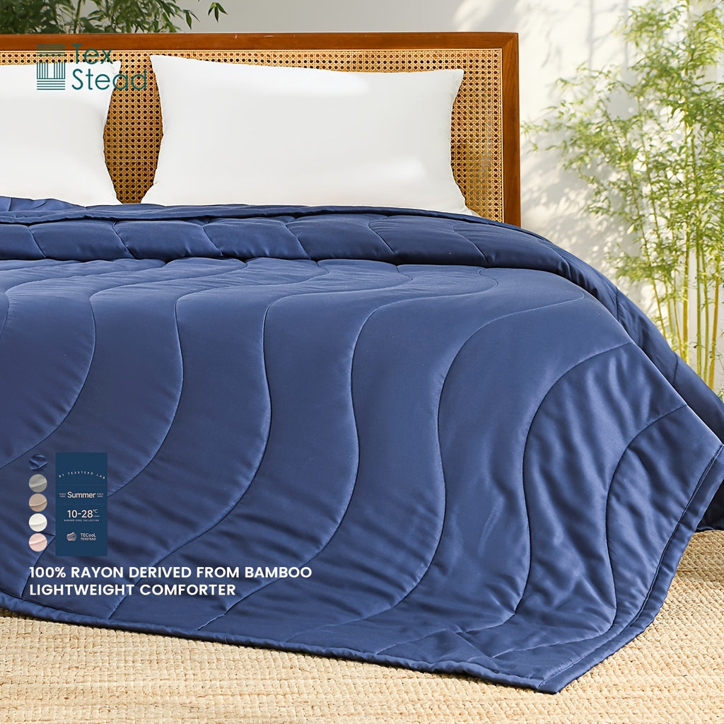 Luxurious Bamboo Fiber Quilt - French Style, Striped Summer Bedding for All Seasons, Machine Washable