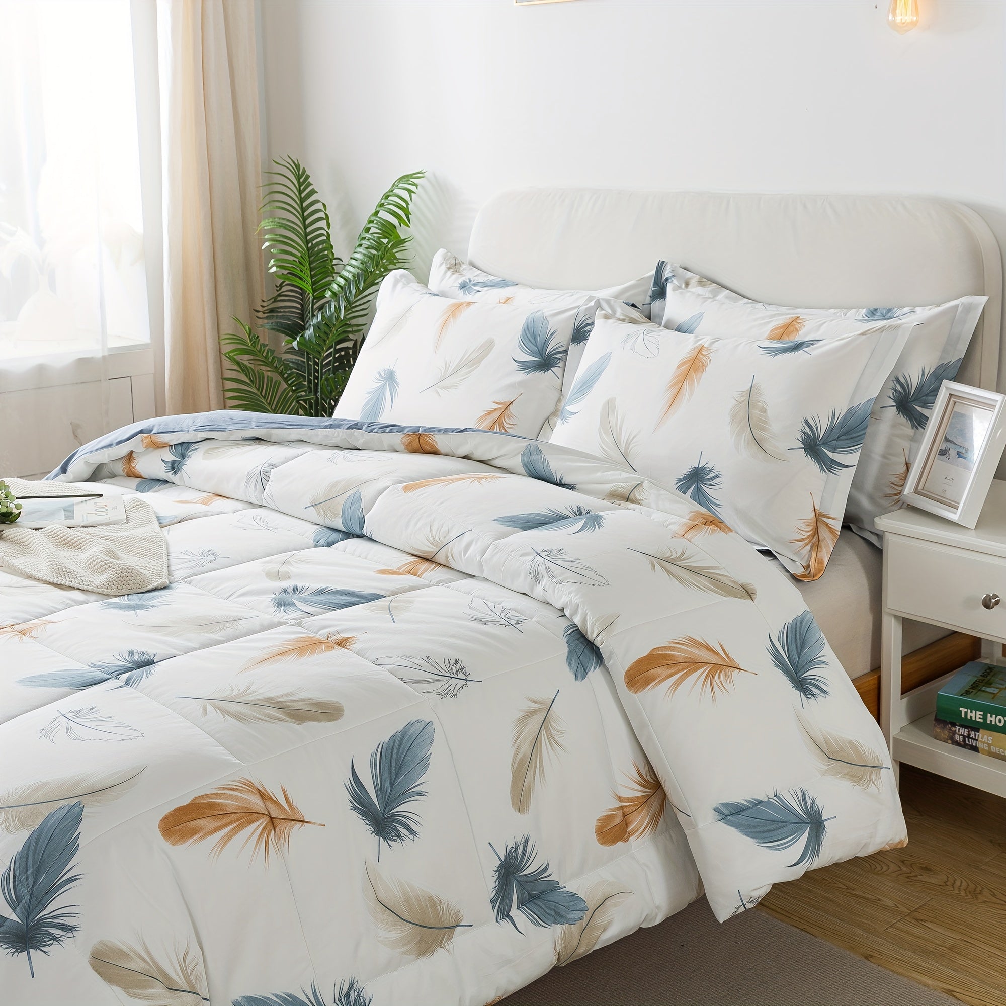 100% Cotton Feather Print Thin Bedding Comforter Set, Off White Light Blue Plume Pattern Reversible Ultra Lightweight Comforter, Elegant Farmhouse Bed Sets, for Summer, 3pcs