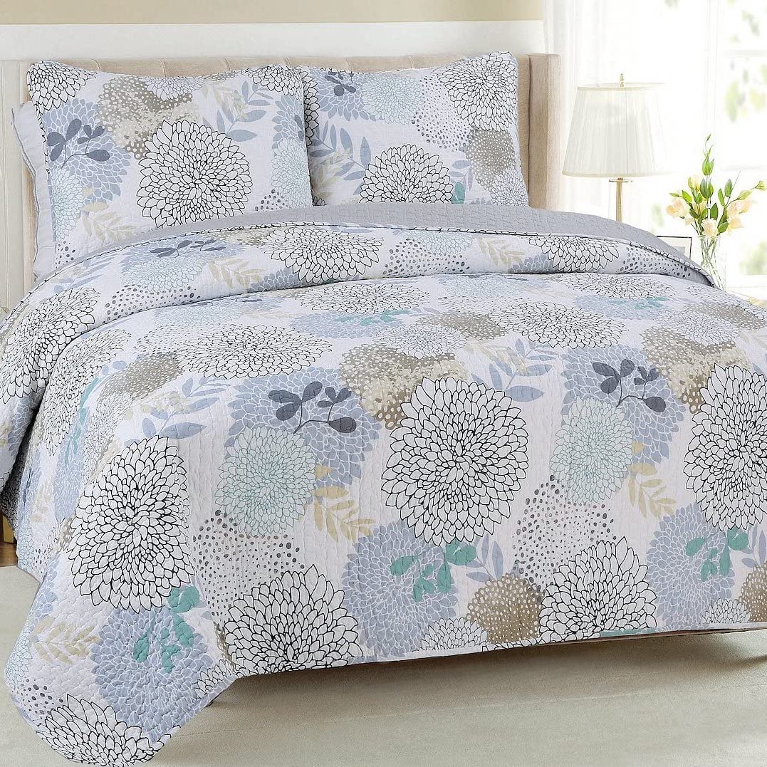 100 Cotton Floral Aqua Teal Blue Reversible Quilt Bedding Set, Lightweight Bedspread Coverlet for All Seasons