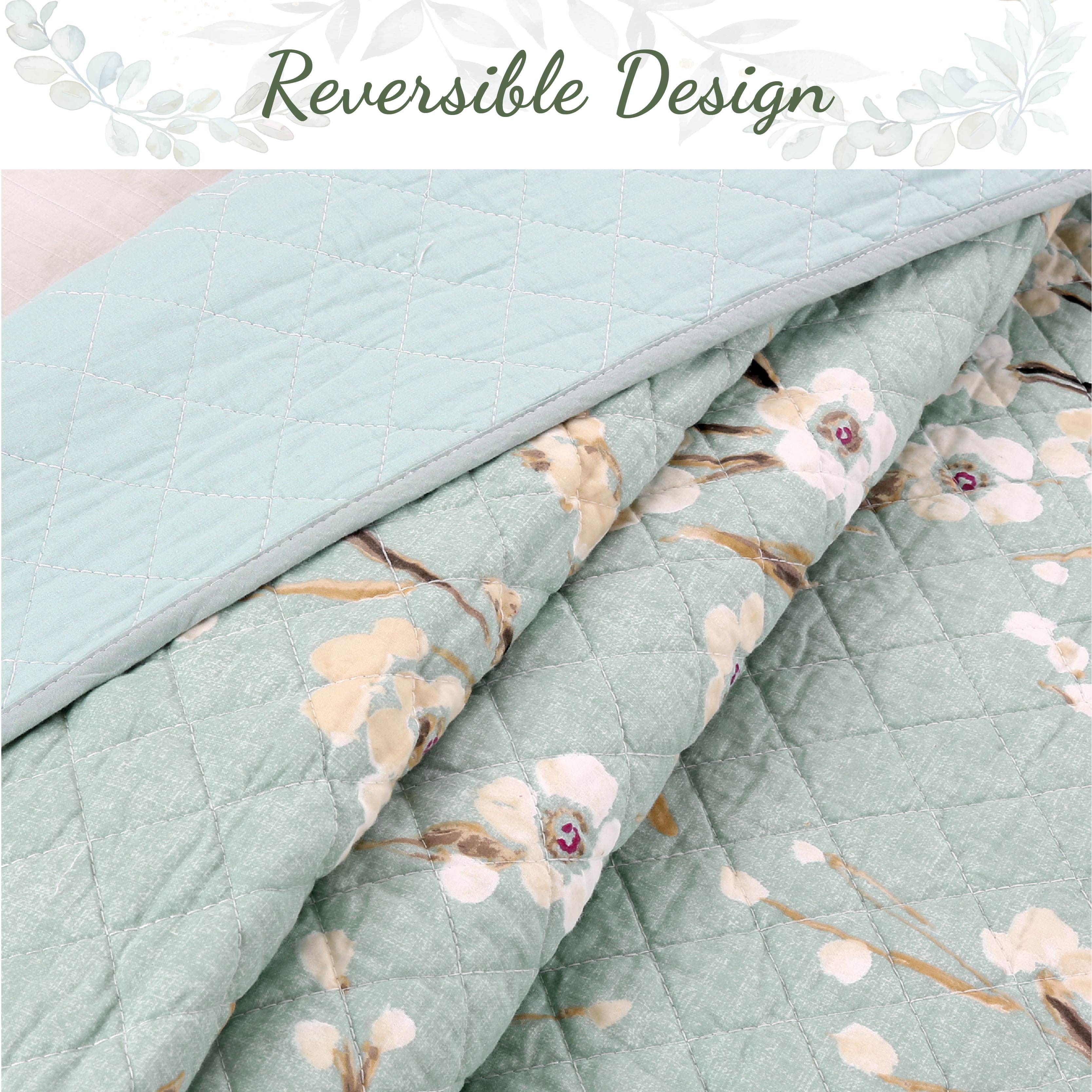 100 Cotton Floral Aqua Teal Blue Reversible Quilt Bedding Set, Lightweight Bedspread Coverlet for All Seasons