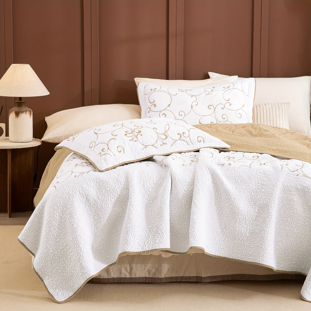 100% Cotton California King Quilt Embroidery Pattern Bedding Coverlet Set 3pcs Extra Large Golden And White Quilt Bedding Set Aesthetic All Season