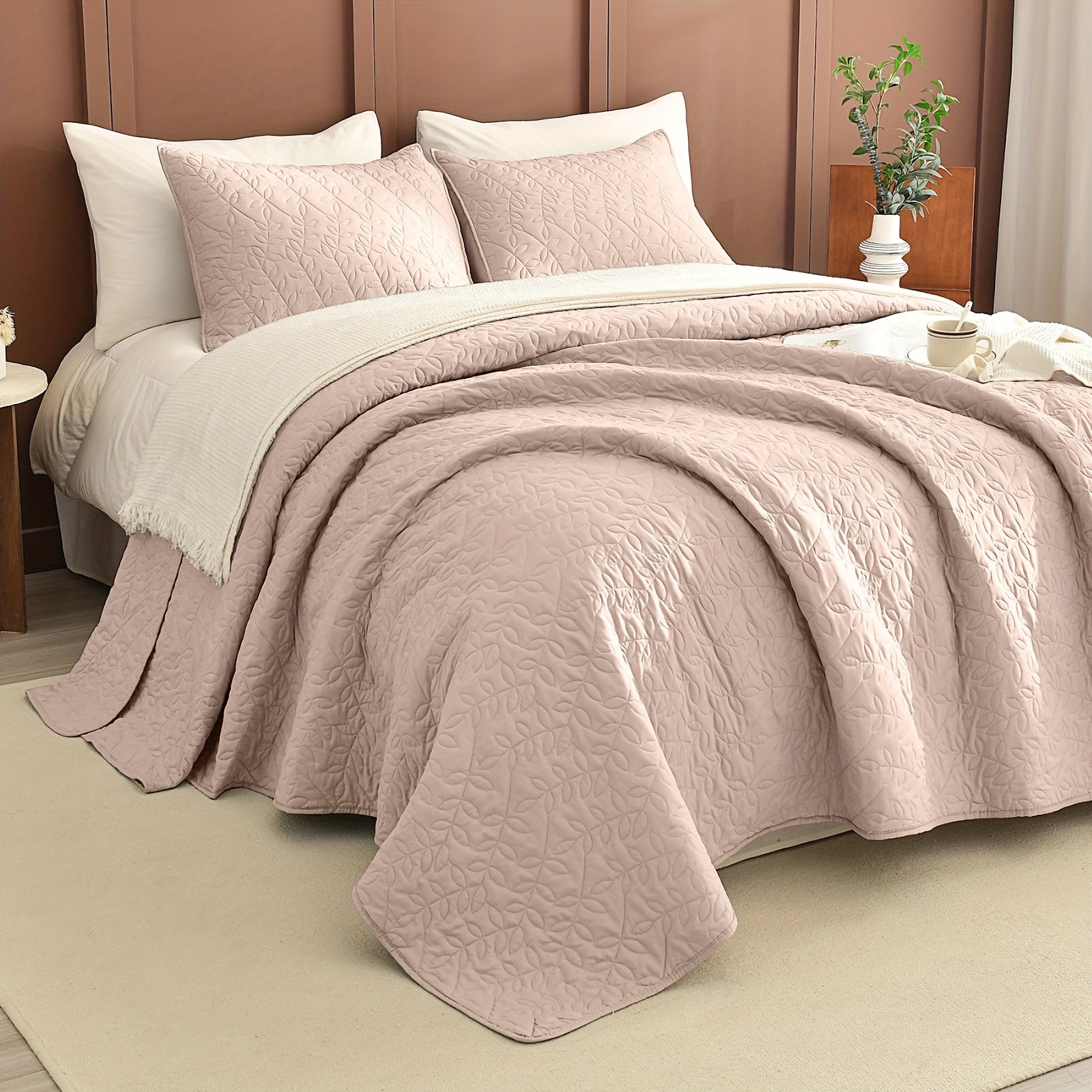 Lightweight Soft Extra Large Thin Quilt Set 3pcs, Minimalist Aesthetic Style, Ultra-Soft Comfortable Lightweight Bedding for All Seasons