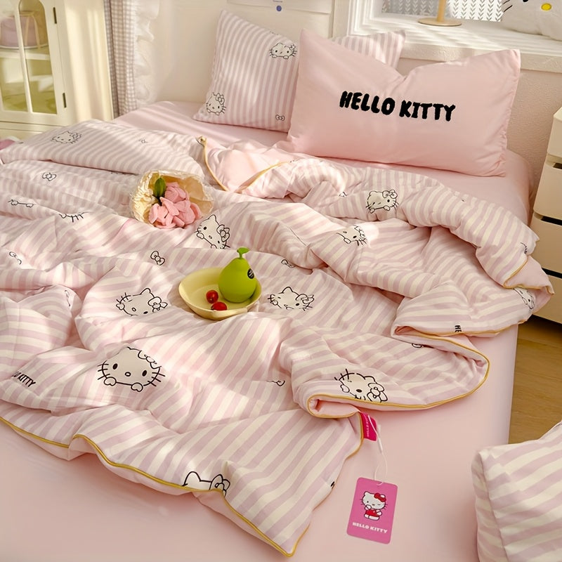 Light Beige Sanrio Summer Hello Kitty Quilt, Soft Microfiber Filling, Hello Kitty Theme, Machine Washable All-Season Lightweight Summer Quilt (Single Piece1, Excluding Pillowcase and Sheet)