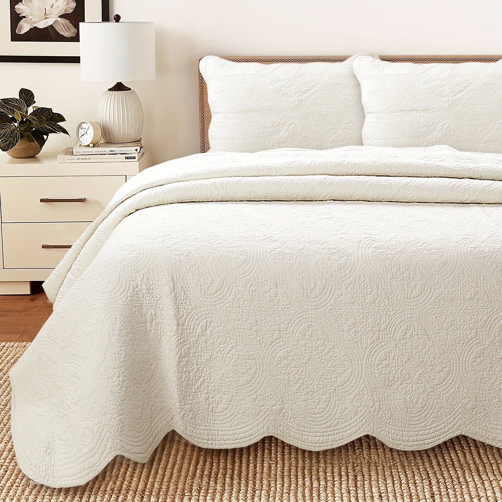 100% Cotton Medallion Solid White Embossed Bedding Quilt Set
