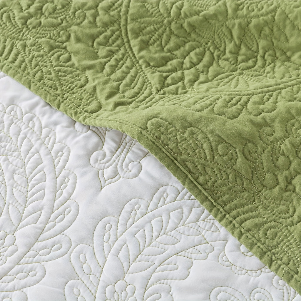 Three-piece Set Of South African Green Master-level Hand-quilted Cotton + Microfiber Quilted to Make Gifts, Affordable And Dignified Home Furnishing, Bed Cover Quilt Can Be Used In All Seasons