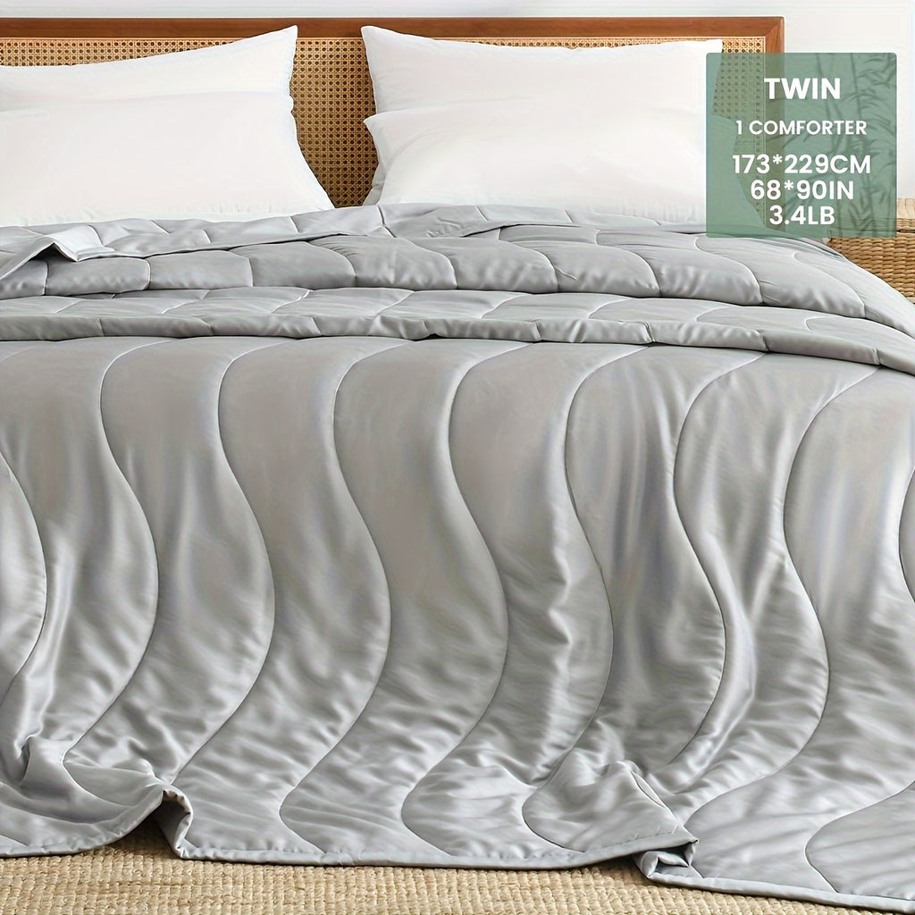 Luxurious Bamboo Fiber Quilt - French Style, Striped Summer Bedding for All Seasons, Machine Washable