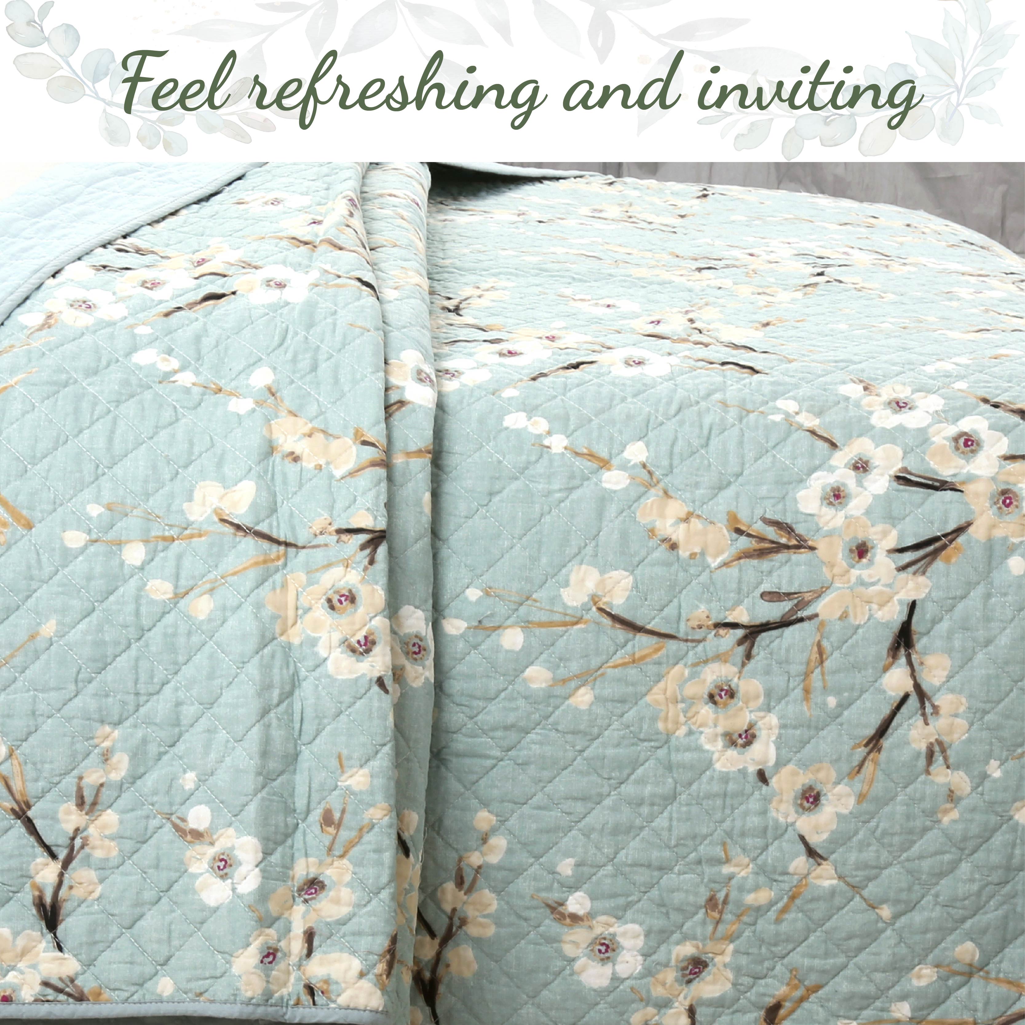 100 Cotton Floral Aqua Teal Blue Reversible Quilt Bedding Set, Lightweight Bedspread Coverlet for All Seasons