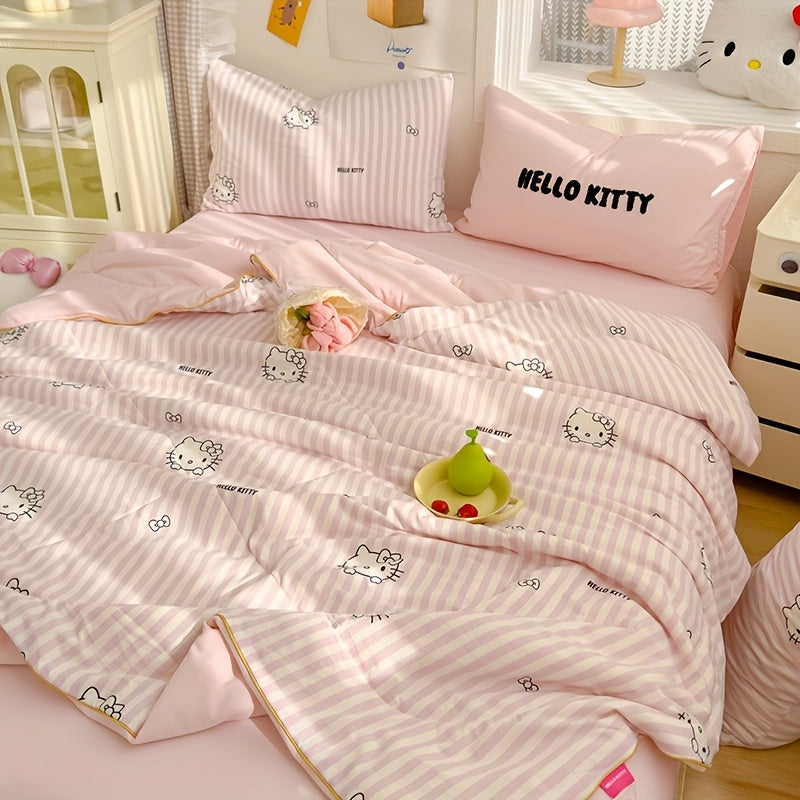 Light Beige Sanrio Summer Hello Kitty Quilt, Soft Microfiber Filling, Hello Kitty Theme, Machine Washable All-Season Lightweight Summer Quilt (Single Piece1, Excluding Pillowcase and Sheet)
