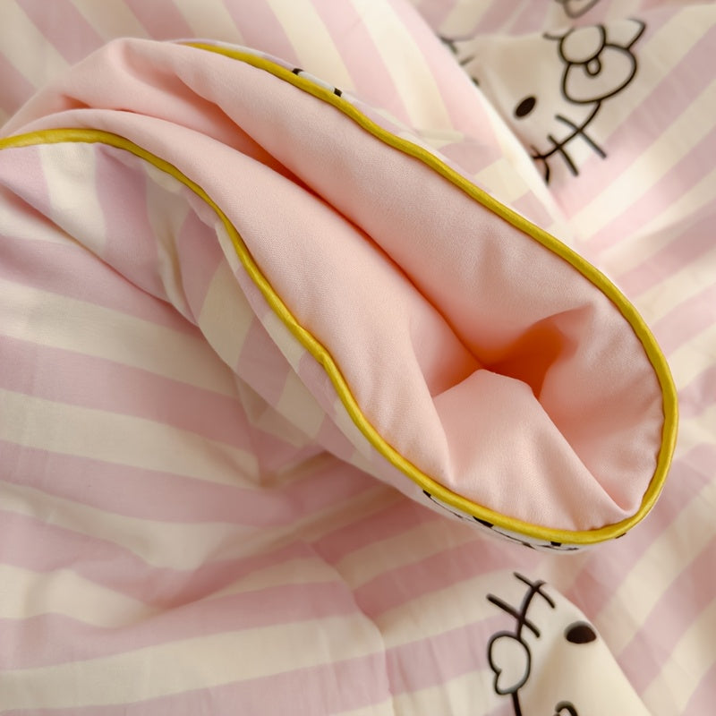 Light Beige Sanrio Summer Hello Kitty Quilt, Soft Microfiber Filling, Hello Kitty Theme, Machine Washable All-Season Lightweight Summer Quilt (Single Piece1, Excluding Pillowcase and Sheet)