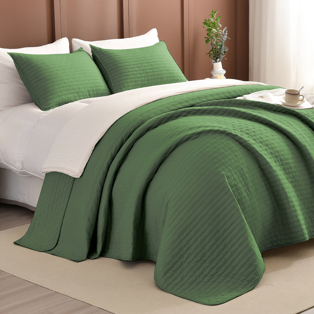 Lightweight Soft Extra Large Thin Quilt Set 3pcs, Minimalist Aesthetic Style, Ultra-Soft Comfortable Lightweight Bedding for All Seasons