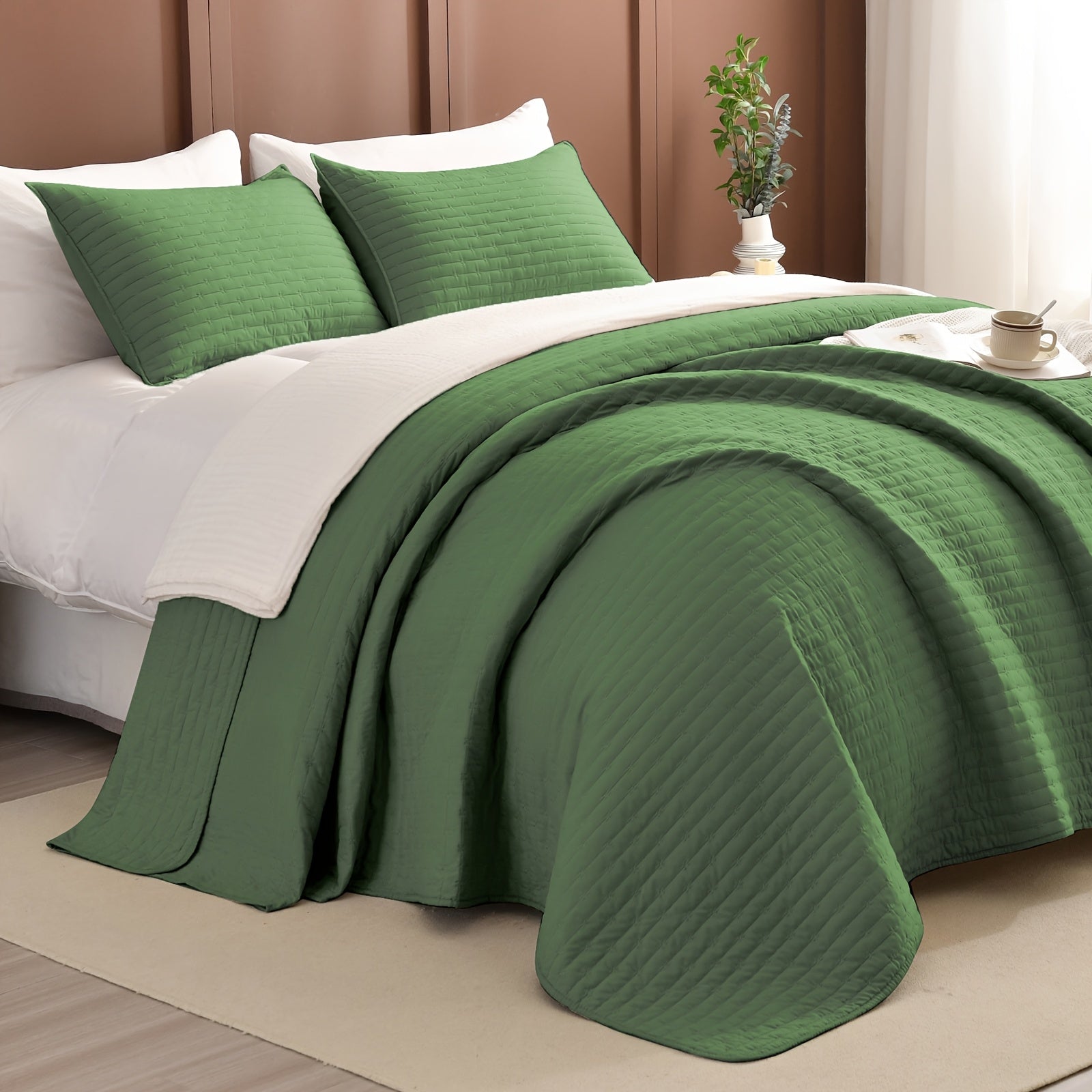 Lightweight Soft Extra Large Thin Quilt Set 3pcs, Minimalist Aesthetic Style, Ultra-Soft Comfortable Lightweight Bedding for All Seasons
